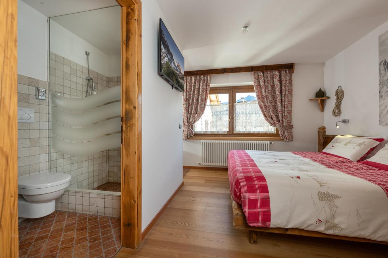 Garni Ladin Hotel Виго ди Фаса Екстериор снимка