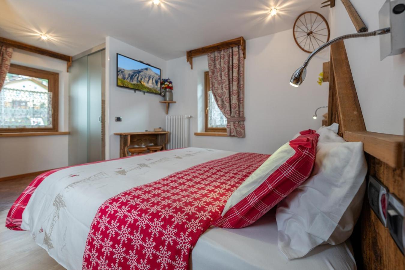 Garni Ladin Hotel Виго ди Фаса Екстериор снимка